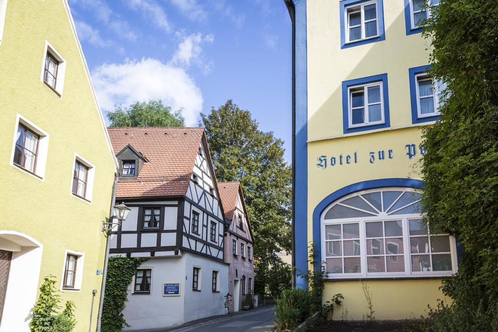 Hotel-Gasthof Zur Post Velburg Exterior photo